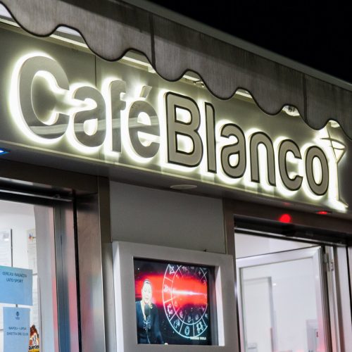 Insegna allestimenti Café Blanco